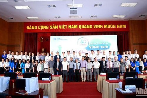 Chuyện kể về thắng lợi trong đấu tranh giành quyền điều hành FIR Hồ Chí Minh 30 năm trước