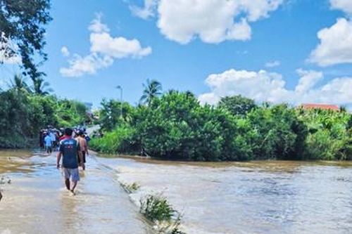 Gia Lai: Đi qua ngầm tràn, 2 chị em ruột bị nước cuốn trôi