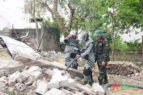 Lữ đoàn Công binh 414, Quân khu 4: Huy động lực lượng, phương tiện khắc phục vụ nổ tại huyện Quỳ Hợp, tỉnh Nghệ An