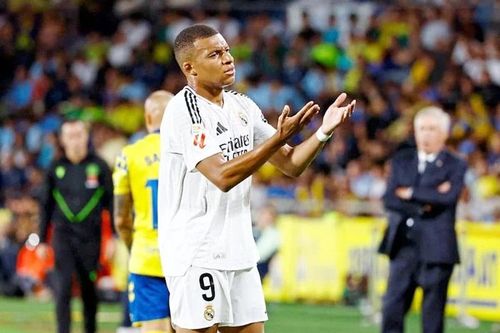 Mbappe tiếp tục im tiếng, Real Madrid bị cầm hòa tại Las Palmas