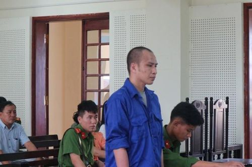 Vào nhà người lạ chém tới tấp vì nghi có quan hệ bất chính với vợ mình