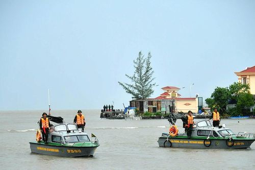 Bí thư Tỉnh ủy Kiên Giang tham dự diễn tập phòng chống thiên tai và tìm kiếm cứu nạn