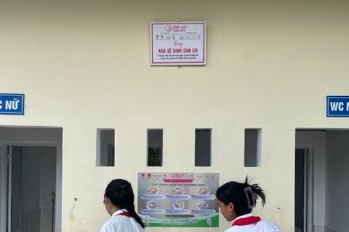 Thúc đẩy thói quen vệ sinh học đường, sẵn sàng đón năm học mới 2024 -2025
