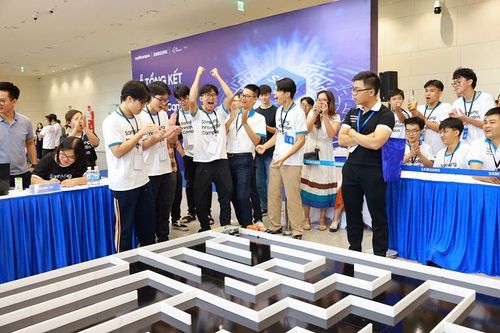 Đồng hành hiện thực hóa mục tiêu đào tạo 50.000 kỹ sư bán dẫn