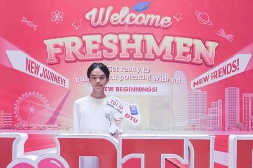 Đạt 28.79/30 điểm, tân sinh viên đến từ Hà Tĩnh đăng ký vào ĐH Duy Tân