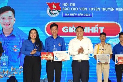 Thí sinh người Thái đạt giải Nhất thi Báo cáo viên, tuyên truyền viên cấp tỉnh