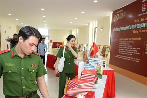 Tuổi trẻ lực lượng vũ trang TPHCM nhớ lời dạy '5 tiên phong' của cố Tổng Bí thư Nguyễn Phú Trọng