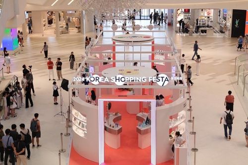 Lễ hội mua sắm Hàn Quốc khai mạc tại Hà Nội