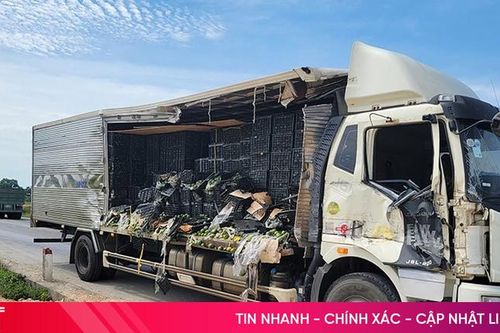 2 xe tải va chạm trên quốc lộ 1 tuyến tránh TP Hà Tĩnh