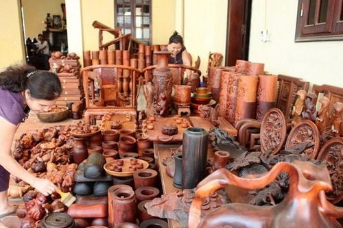 Sức sống mới ở làng nghề tiện gỗ Nhị Khê có lịch sử hàng trăm năm tuổi