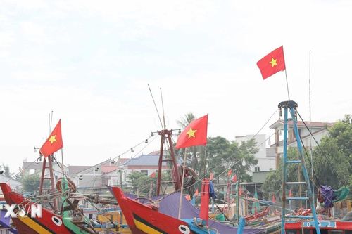 Nghệ An: Ngư dân làng biển Diễn Châu chuẩn bị nghỉ lễ Quốc khánh 2/9