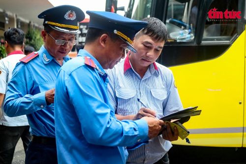 Hà Nội: Tăng cường kiểm tra xe khách trước khi xuất bến dịp nghỉ lễ 2/9