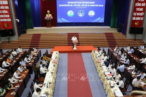 Doanh nghiệp phản ánh nhiều bất cập với lãnh đạo tỉnh Long An