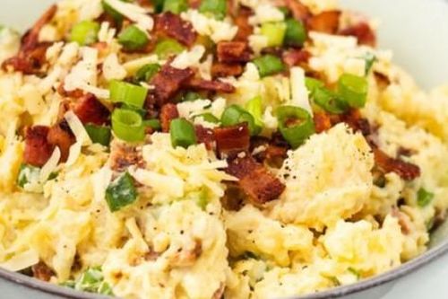 Công thức salad khoai tây cực đơn giản mà vẫn ngon tuyệt