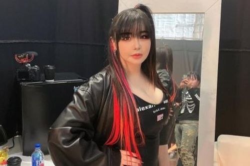 Park Bom (2NE1) đang gặp trục trặc?