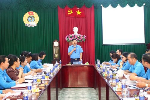 Kiến nghị sử dụng kinh phí quỹ đầu tư để xây dựng các trung tâm văn hóa phục vụ người lao động