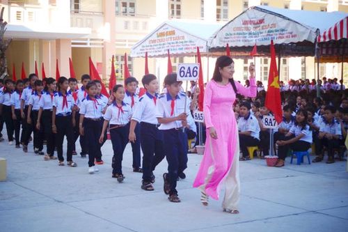Tổ chức khai giảng năm học 2024 - 2025 trang trọng, thiết thực, ý nghĩa, không phô trương hình thức