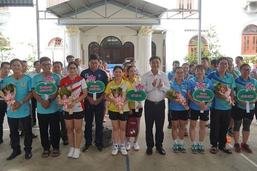 Khối thi đua số 5 tổ chức hoạt động giao lưu chào mừng Ngày Quốc khánh 2/9