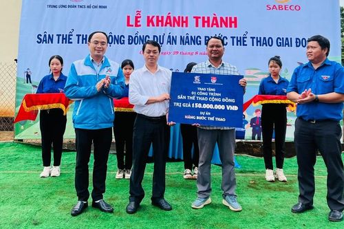 Khánh thành Sân thể thao cộng đồng xã Ia Ko