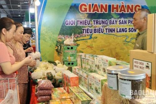 Quảng bá nông sản, sản phẩm OCOP của tỉnh tại tỉnh Quảng Ninh