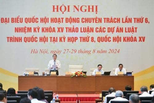 Nâng ngưỡng doanh thu không chịu thuế giá trị gia tăng lên 200 triệu đồng/năm