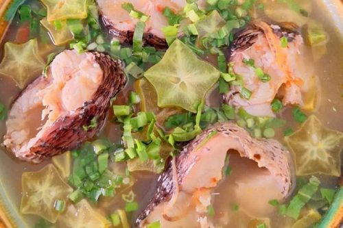 Thương nhớ canh chua cá lóc nấu khế quê tôi