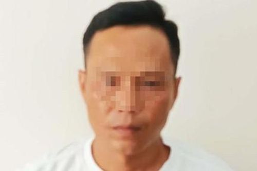 Đi giải quyết mâu thuẫn giúp bạn, hai vợ chồng bị khởi tố