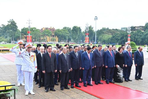 Lãnh đạo Đảng, Nhà nước vào Lăng viếng Chủ tịch Hồ Chí Minh dịp Quốc khánh