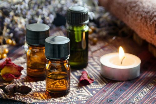 Phân biệt tinh dầu nguyên chất và tinh dầu bị pha trộn