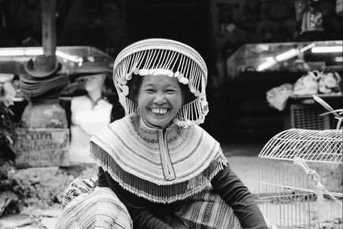 Bà Sểnh Vlog bị lũ cuốn tử vong