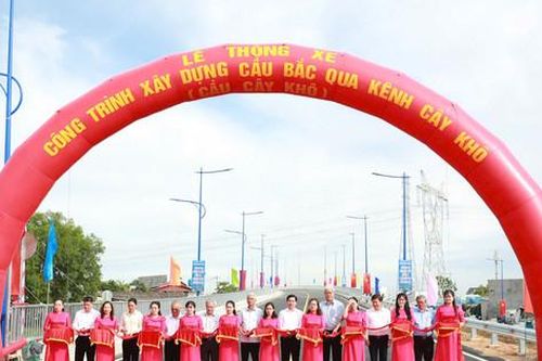 Khánh thành cây cầu trọng điểm phía Nam thành phố Hồ Chí Minh rút ngắn đi lại 10km cho người dân