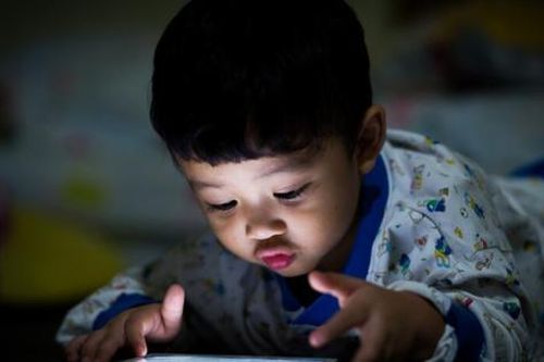 80%-90% trẻ em Việt Nam có thể bị cận thị vào năm 2050?