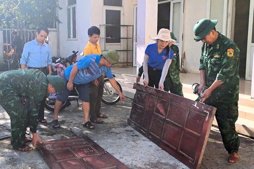 Bộ đội Biên phòng Nghệ An chung tay chuẩn bị năm học mới