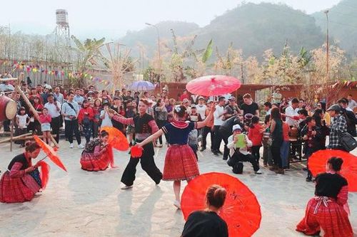 Sơn La hạn chế xe trên Quốc lộ 6 trong hai ngày nghỉ lễ để đón khách du lịch