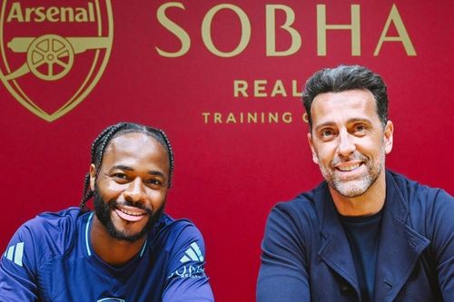 Arsenal hào hứng công bố hợp đồng chuyển nhượng Sterling