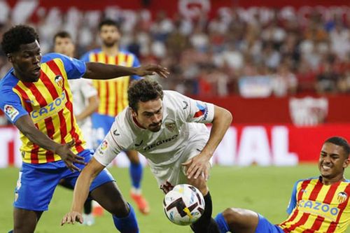 Nhận định, dự đoán Valencia vs Villarreal: Trút giận chủ nhà