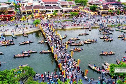 Nghỉ lễ 2/9: 6 nhóm thuốc nhất định mang theo khi đi du lịch