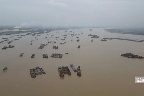 Chỉ đạo về việc khai thác cát tại sông Hồng