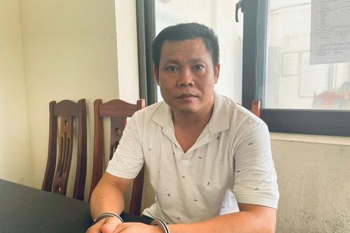 Ra quyết định tạm giữ hình sự đối tượng uống rượu chống người thi hành công vụ