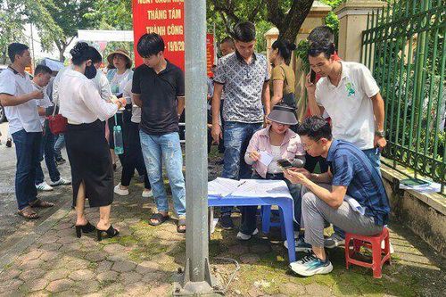 Vừa trúng đất đấu giá, nhà đầu tư lập tức sang tay ăn chênh hàng trăm triệu đồng