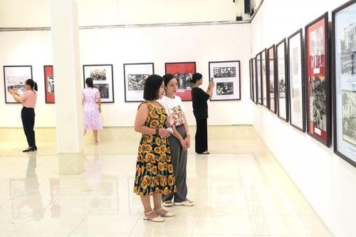 Hải Phòng: Triển lãm hình ảnh, tư liệu '79 năm vang mãi hào khí Cách mạng tháng Tám và Quốc khánh 2/9'
