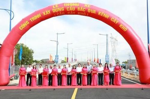 TPHCM: Thông xe cầu Cây Khô, kết nối giao thông khu vực Nam Sài Gòn