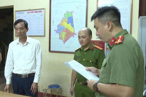 Cựu Chủ tịch Liên đoàn Lao động tỉnh Hải Dương bị truy tố về các tội danh nào?