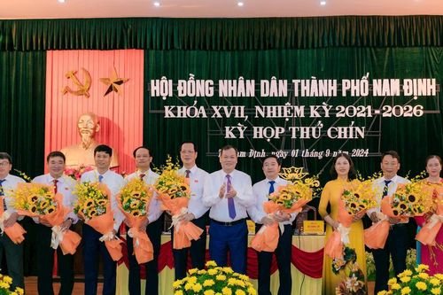 TP Nam Định bầu các chức danh lãnh đạo khối chính quyền sau mở rộng