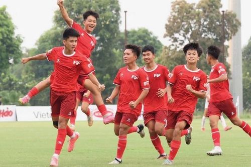 Khai mạc giải vô địch U15 Quốc gia