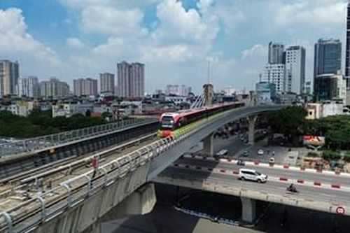 Còn nhiều thách thức với phát triển giao thông xanh