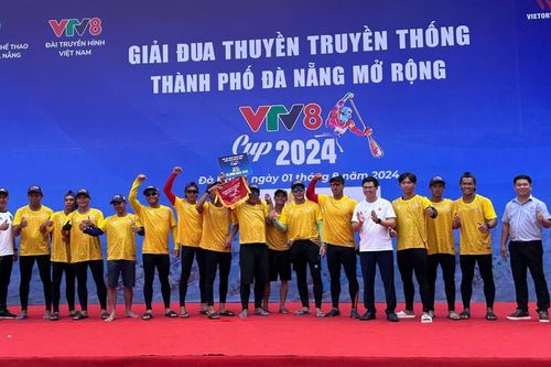 Đội nữ quận Hải Châu và nam quận Cẩm Lệ vô địch giải đua thuyền truyền thống Đà Nẵng mở rộng năm 2024