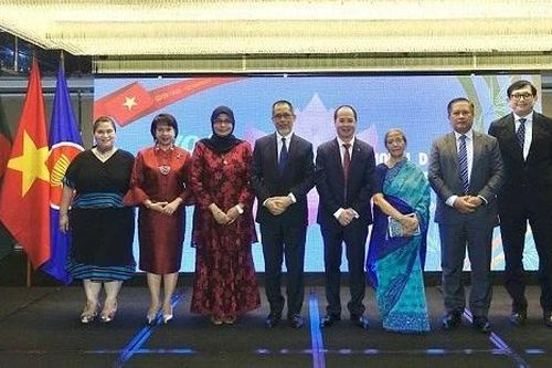 Đại sứ quán Việt Nam tại Bangladesh làm món phở thiết đãi khách mời nhân ngày Quốc khánh