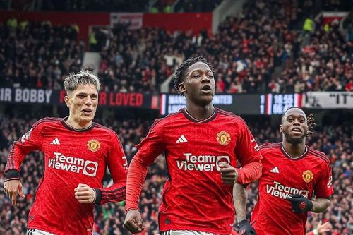 Erik ten Hag lại 'nổ' khó đỡ trước trận MU đấu Liverpool
