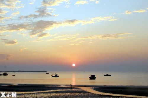 Quảng Ninh: Huyện đảo Cô Tô hướng tới khu du lịch xanh, sạch, đẹp